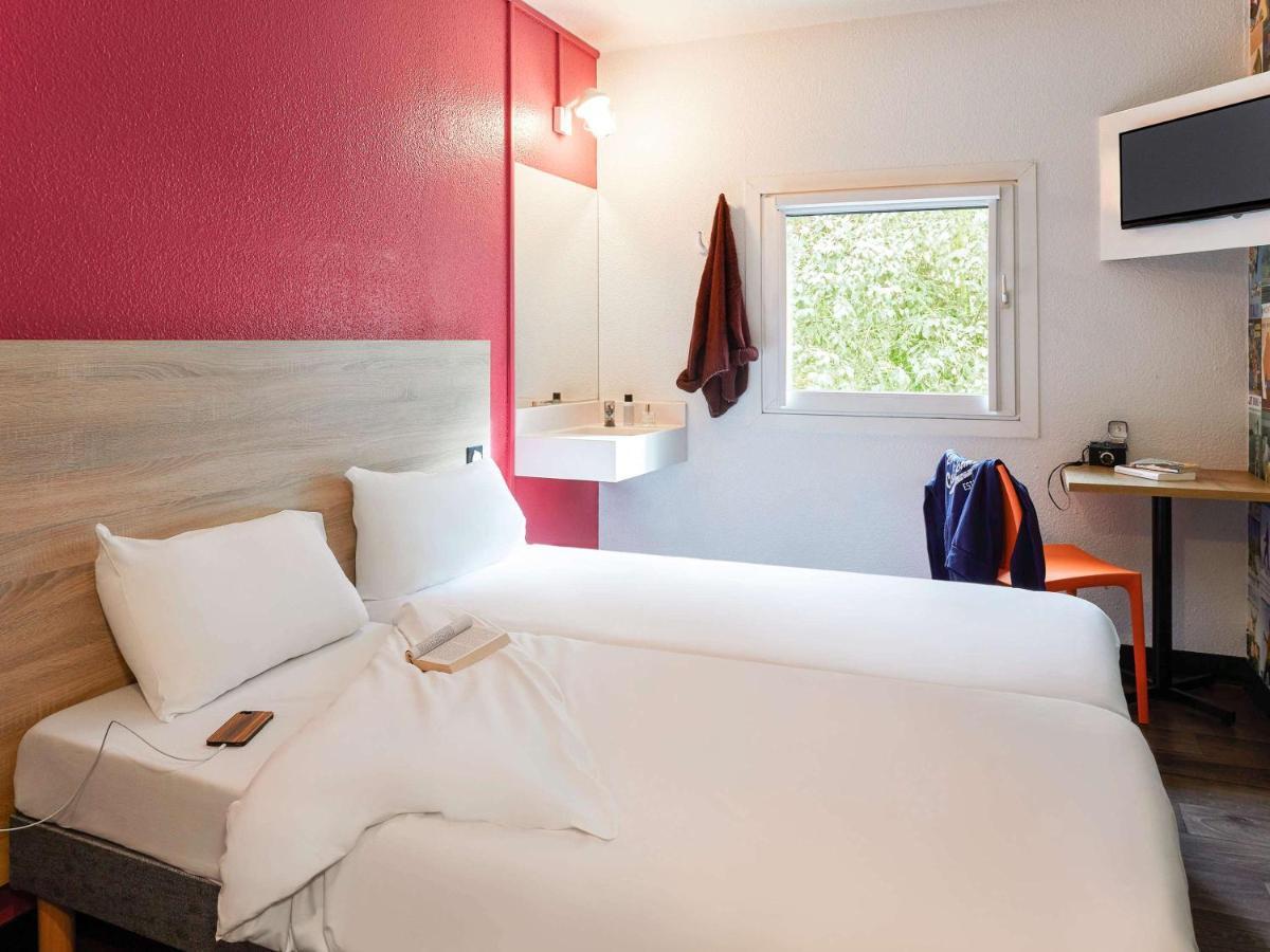 Hotelf1 Clermont Ferrand Est Екстер'єр фото