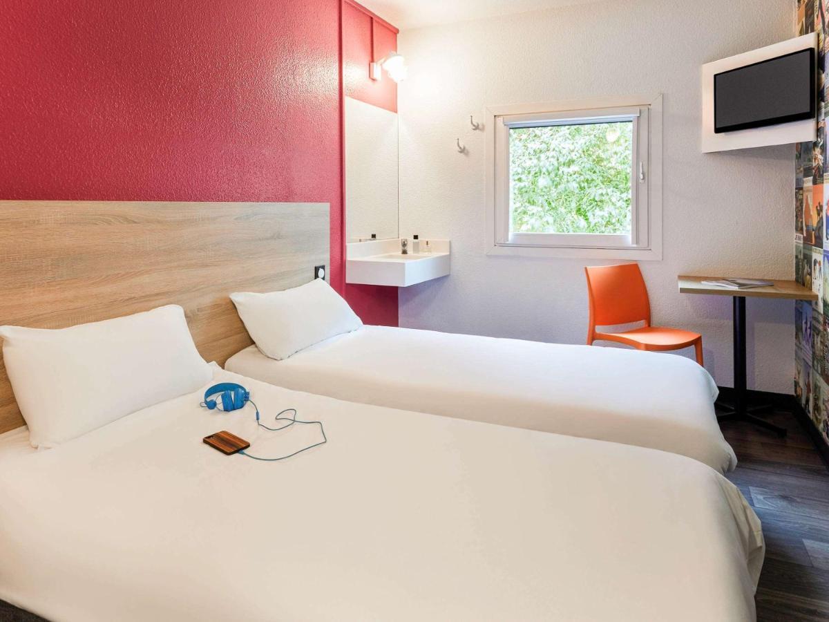 Hotelf1 Clermont Ferrand Est Екстер'єр фото